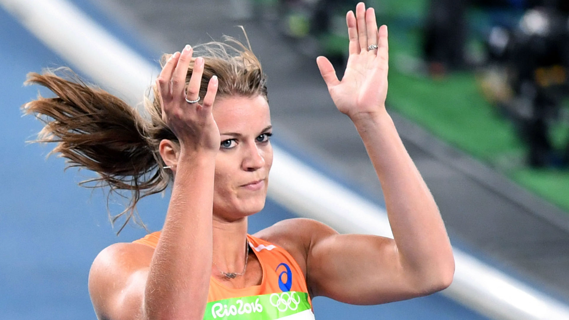 Photo of Rio 2016: Dafne Schippers sails through 200m semis