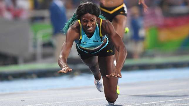 Photo of Shaunae Miller wins women’s 400m thriller