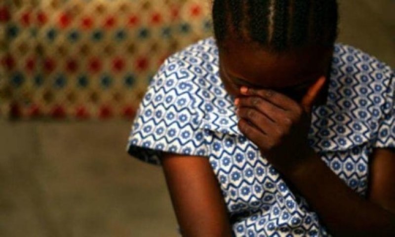Photo of E/R: Hospital detains girl over abortion fee